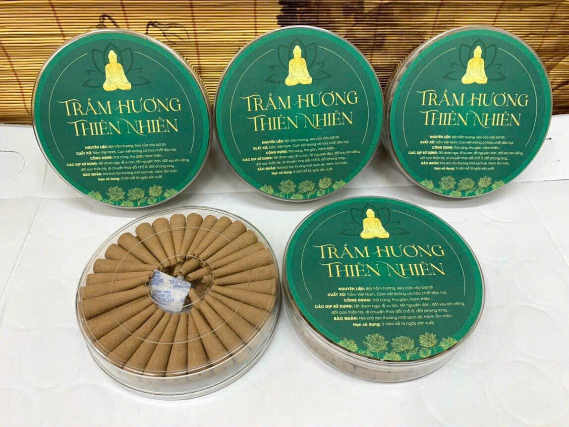 Nụ trầm